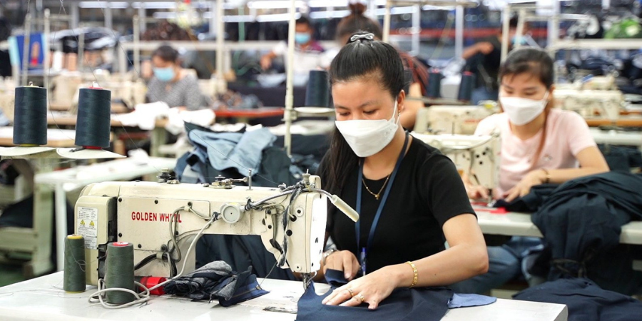 may áo thun đồng phục cao cấp